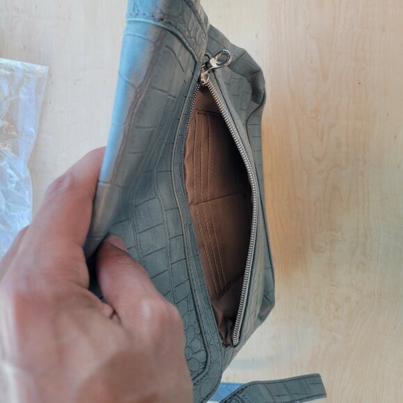 Relic Faux leather handbag - Picture 4 of 14